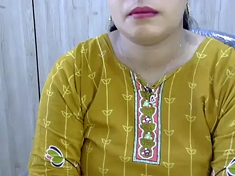 Muskan Jha online show from 25, 3, 2026