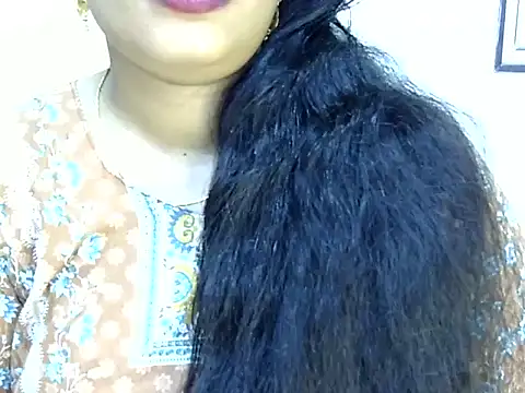 Snapshot of Muskan_Jha chatting on 5, 5, 2026 Muskan Jha online show from 5, 5, 2026
