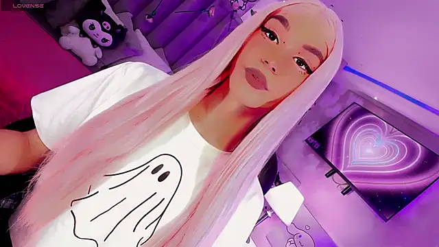 dearAlanaxxx online show from 5, 3, 2026