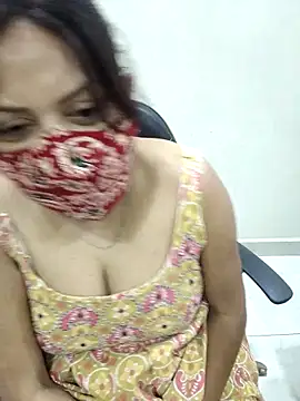 Cute-richa1 online show from 15, 12, 2025