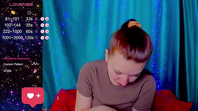 Snapshot of LillyRayRay chatting on 25, 11, 2025 LillyRayRay online show from 25, 11, 2025