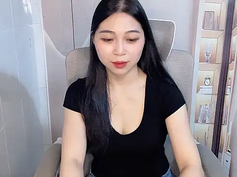 Lousii online show from 12, 4, 2026