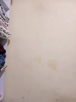 honeypot224 online show from 17, 4, 2026