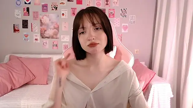 Lexi Bottom online show from 14, 12, 2025