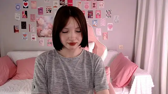 Lexi Bottom online show from 17, 12, 2025