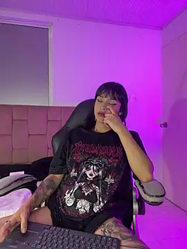 LiilithStonne online show from 10, 4, 2026