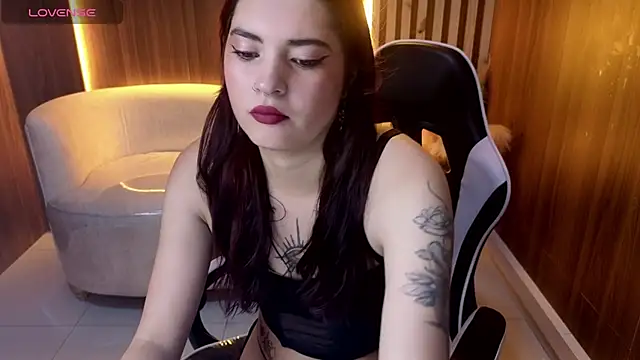 Peige Tx online show from 24, 11, 2025