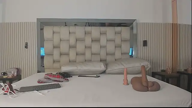 noah pariss online show from 11, 3, 2026