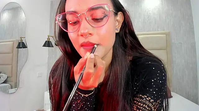 Snapshot of Lilith_Russoo chatting on 22, 7, 2026 Lilith Russoo online show from 22, 7, 2026