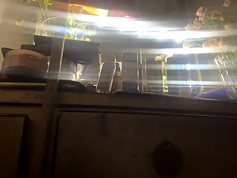 Motherbigbus online show from 16, 12, 2025