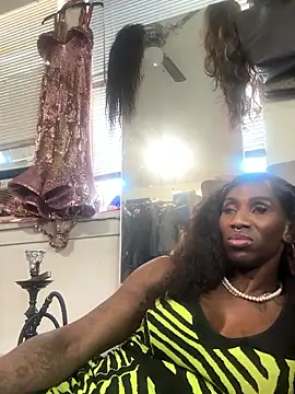 Motherbigbus online show from 1, 4, 2026