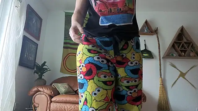 bruisedblossoms online show from 13, 3, 2026