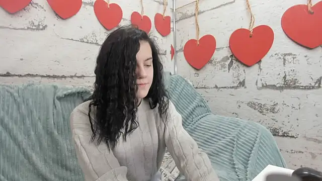 Lovely Audrey online show from 30, 11, 2025