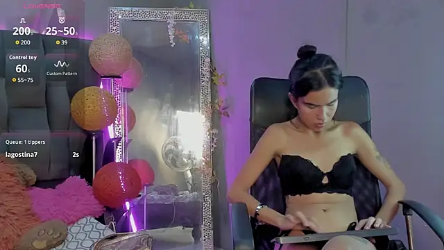 KatyaMonrroe online show from 15, 1, 2026