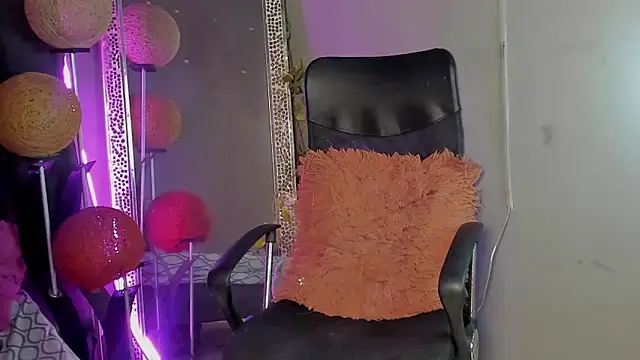 KatyaMonrroe online show from 3, 2, 2026