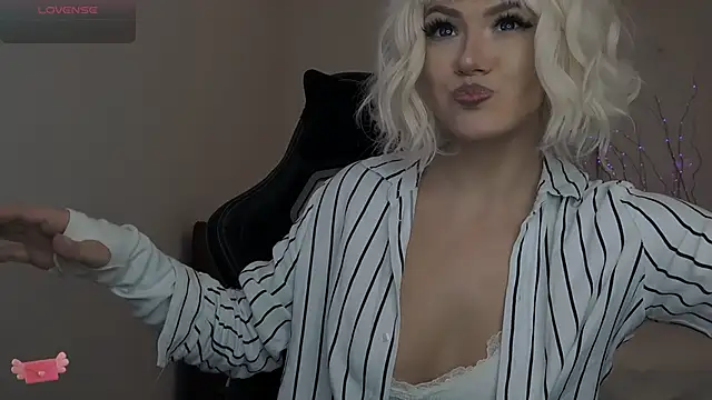 MiniMuse online show from 28, 11, 2025