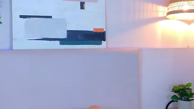 MiaSchtt online show from 7, 3, 2026