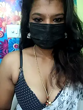 Snapshot of Premalatha_28 chatting on 24, 11, 2025 Premalatha 28 online show from 24, 11, 2025