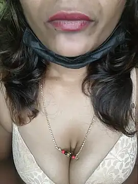 Snapshot of Premalatha_28 chatting on 3, 7, 2026 Premalatha 28 online show from 3, 7, 2026