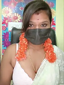 Snapshot of Premalatha_28 chatting on 10, 6, 2026 Premalatha 28 online show from 10, 6, 2026