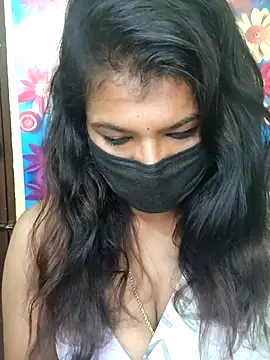 Snapshot of Premalatha_28 chatting on 30, 11, 2025 Premalatha 28 online show from 30, 11, 2025