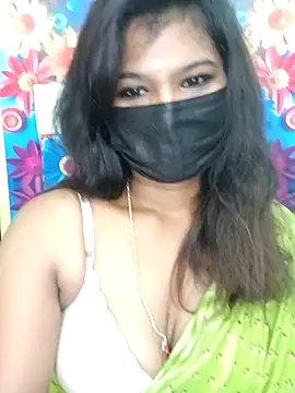Snapshot of Premalatha_28 chatting on 28, 11, 2025 Premalatha 28 online show from 28, 11, 2025