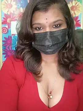 Snapshot of Premalatha_28 chatting on 16, 6, 2026 Premalatha 28 online show from 16, 6, 2026