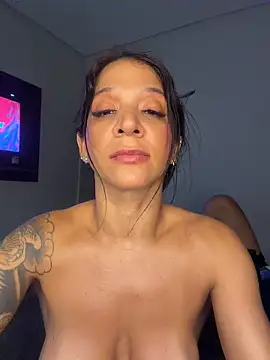 biadominatrix online show from 23, 5, 2026