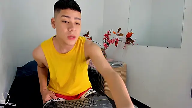 Lucastorrez01 online show from 7, 1, 2026