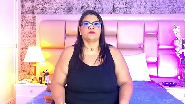 SelennaCooper online show from 28, 3, 2026