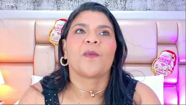 SelennaCooper online show from 19, 12, 2025