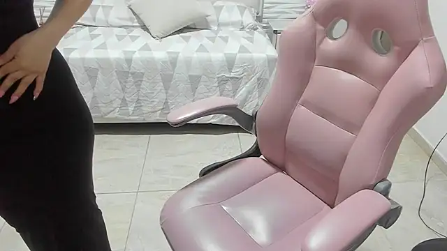 Snapshot of Tahira_bakir chatting on 20, 11, 2025 Tahira bakir online show from 20, 11, 2025