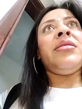 MiaWelkin  online show from 27, 11, 2025