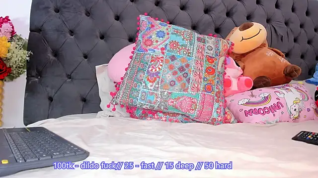 Snapshot of issabellaa04 chatting on 10, 7, 2026 issabellaa04 online show from 10, 7, 2026
