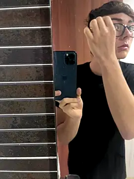 Boyfriend-Hot online show from 17, 11, 2025