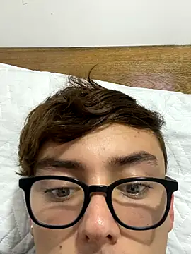 Boyfriend-Hot online show from 3, 12, 2025