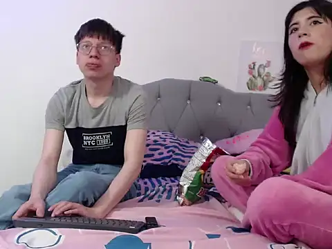 NAOMI-SENSUAL online show from 24, 11, 2025