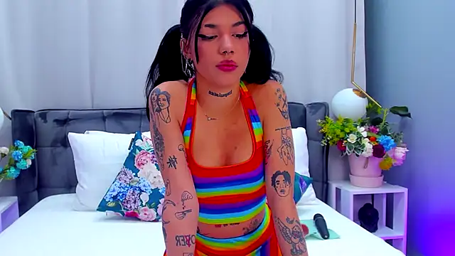 YasminWild online show from 26, 11, 2025