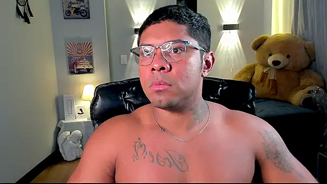 LEONHDZ online show from 30, 11, 2025