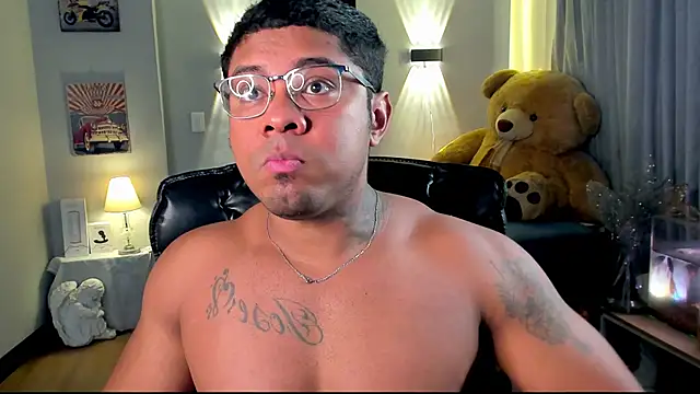 LEONHDZ online show from 4, 12, 2025