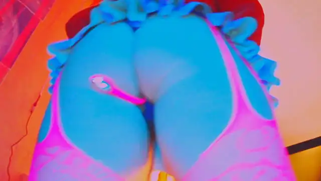 BESTLOLA online show from 5, 2, 2026