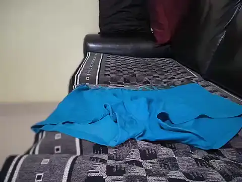 abhiabhi9898 online show from 19, 12, 2025