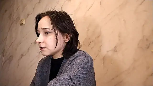 Snapshot of TianaMeiser chatting on 30, 11, 2025 TianaMeiser online show from 30, 11, 2025