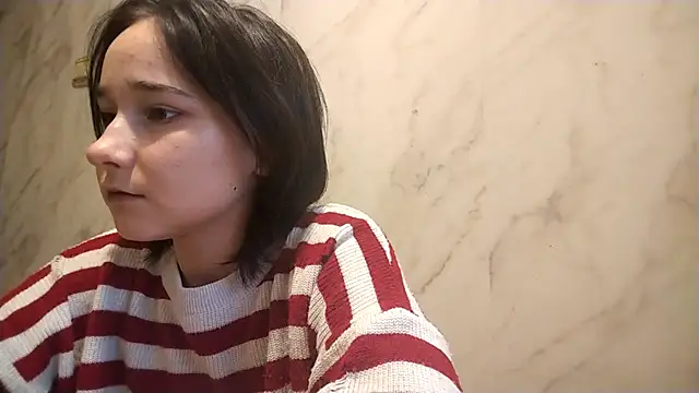 Snapshot of TianaMeiser chatting on 19, 11, 2025 TianaMeiser online show from 19, 11, 2025