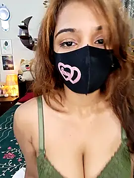 Snapshot of Sexy-Jara1 chatting on 23, 11, 2025 Sexy-Jara1 online show from 23, 11, 2025