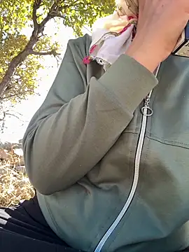 Snapshot of Manolya3434 chatting on 22, 11, 2025 Manolya3434 online show from 22, 11, 2025