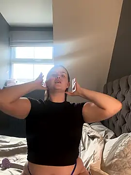 Blonde Bunny online show from 9, 1, 2026