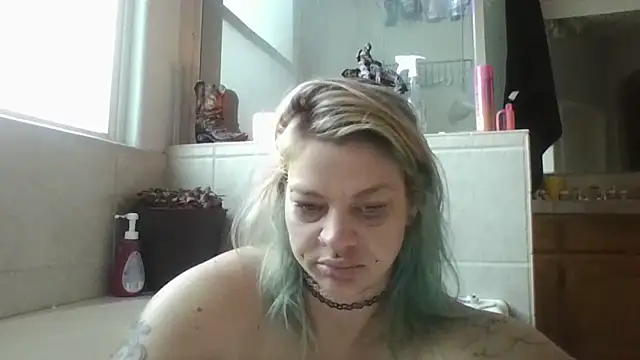 Snapshot of anitabonghit chatting on 10, 7, 2026 anitabonghit online show from 10, 7, 2026