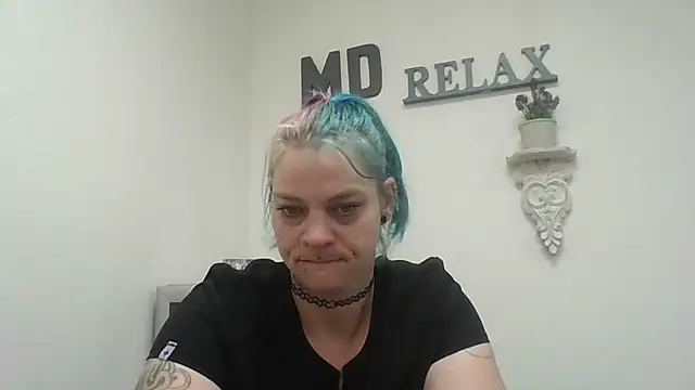 Snapshot of anitabonghit chatting on 11, 5, 2026 anitabonghit online show from 11, 5, 2026