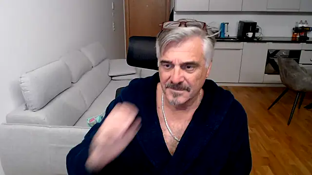 Snapshot of Buidapest chatting on 22, 11, 2025 Buidapest online show from 22, 11, 2025